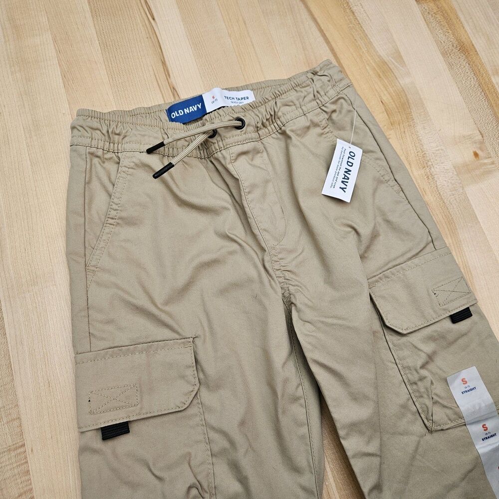 Old Navy NWT Boys Size Small 6-7 Built-In Flex Tech Tapered Cargo Pants 6 7